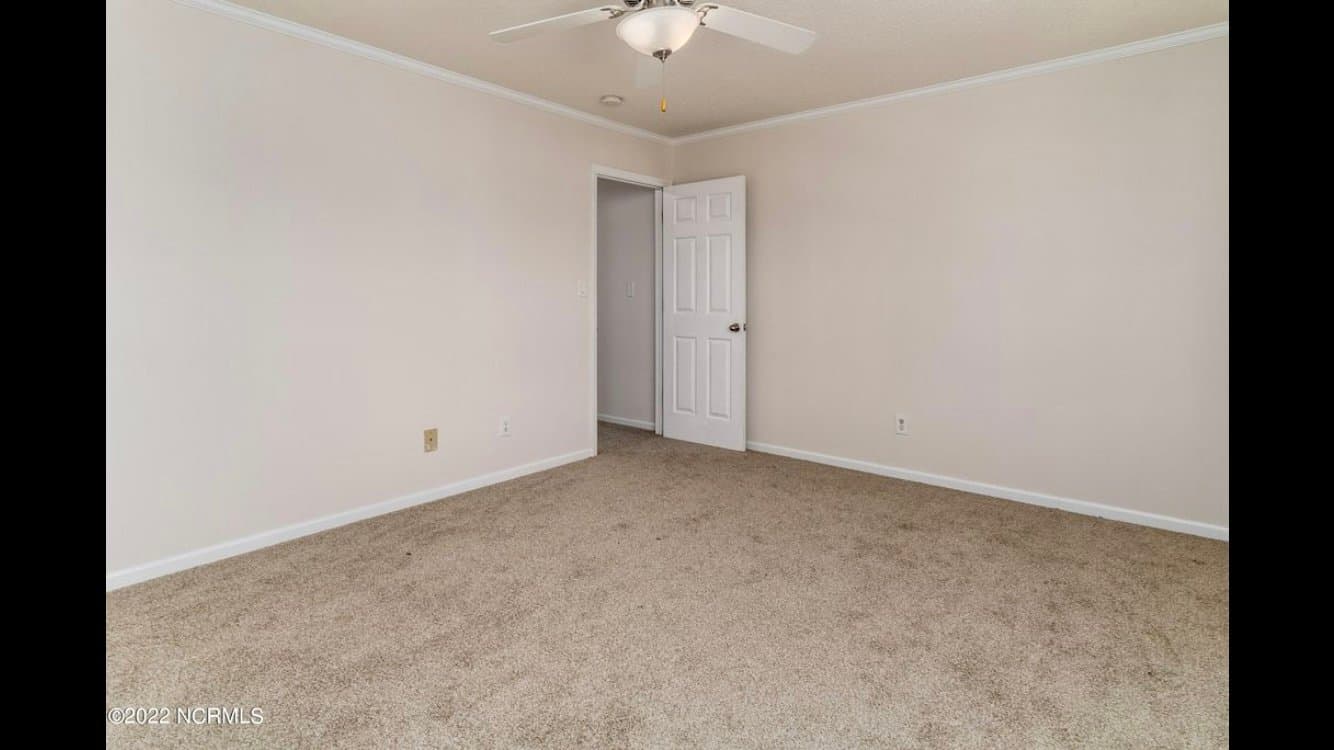 Winterville Townhome: 3809 E Vancroft Cir