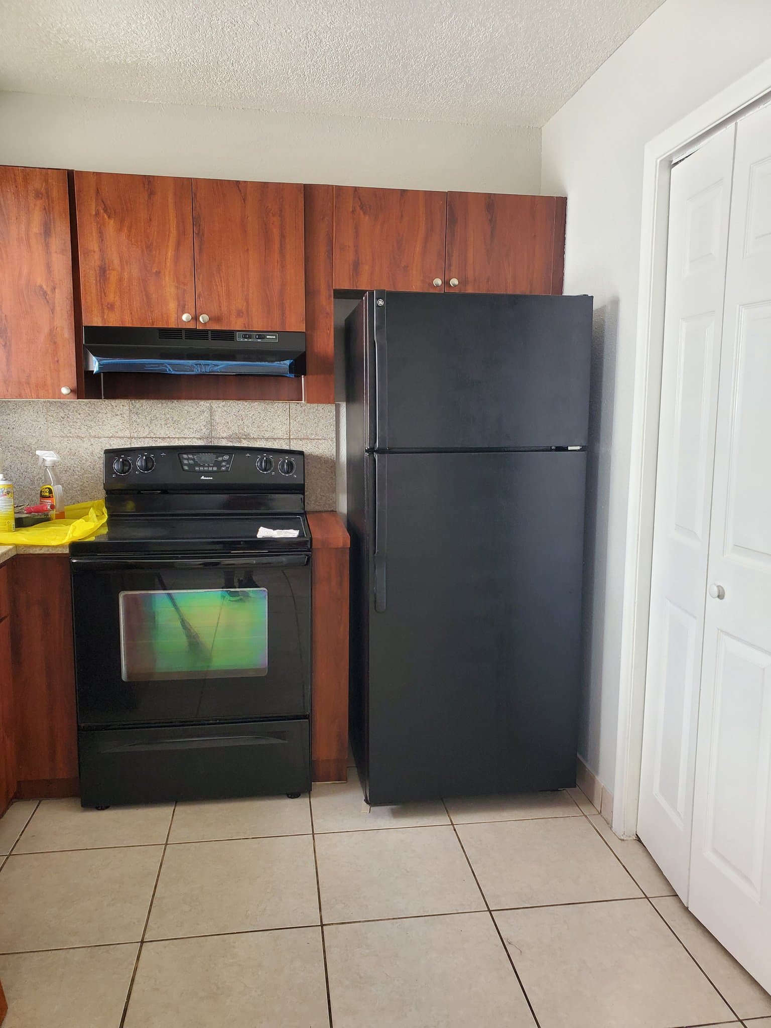 HIALEAH Townhome: 16 AVENUE