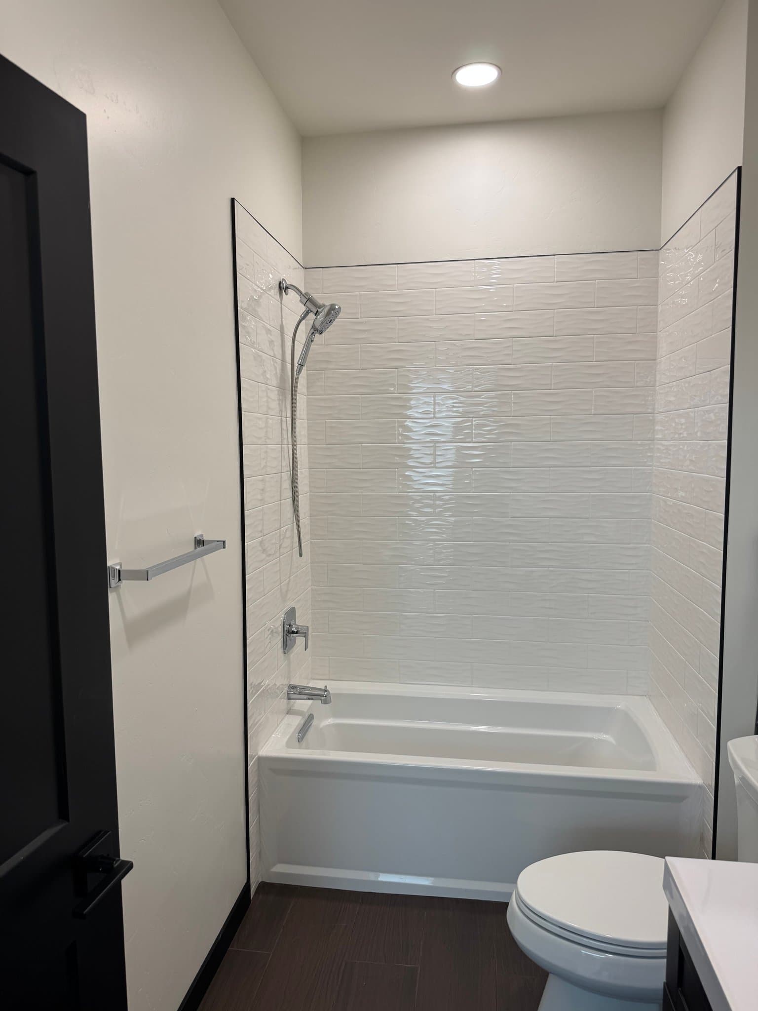 Menominee Apartment: 517 1st St