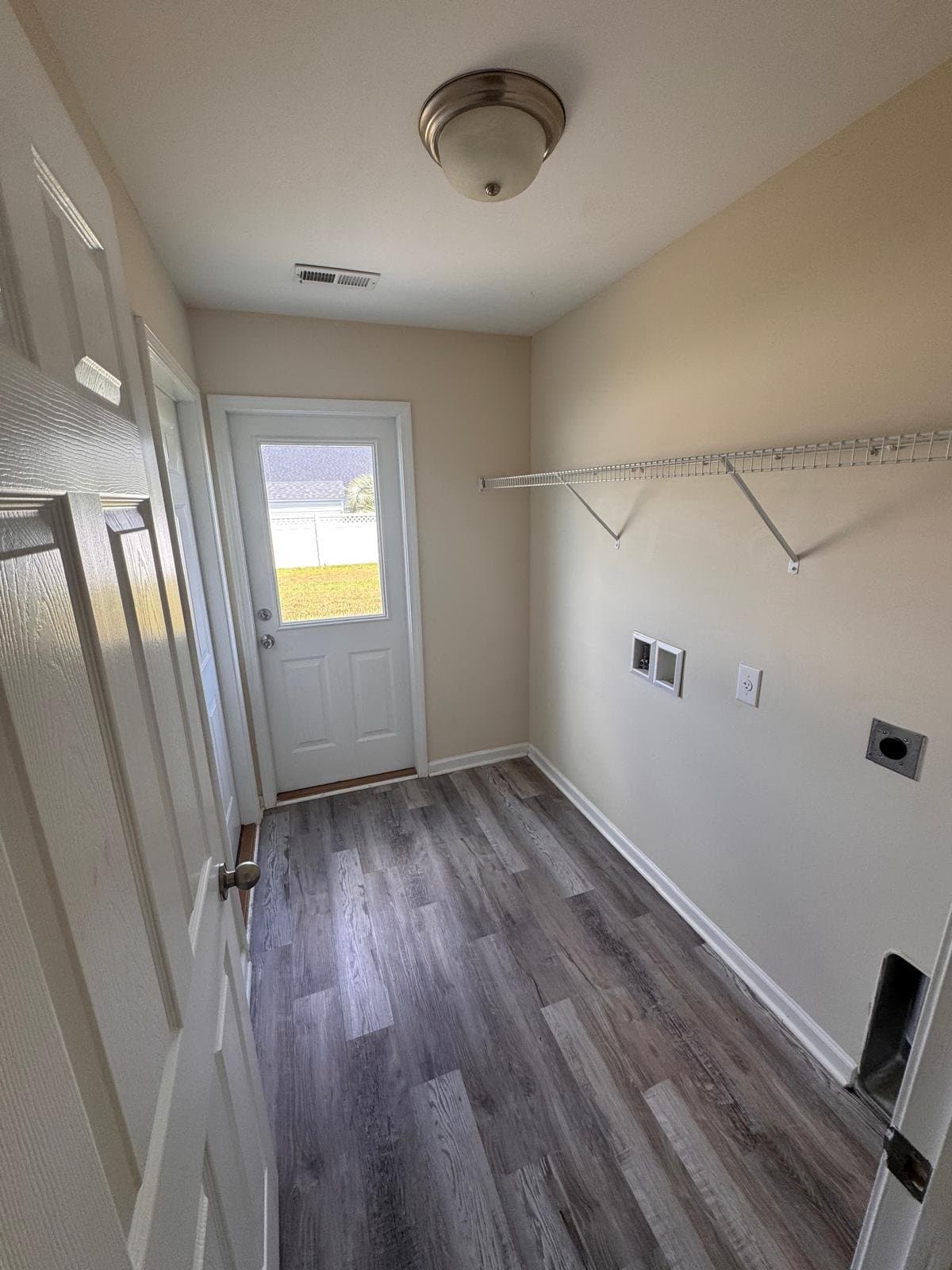 Conway House: 1411 Boker Rd