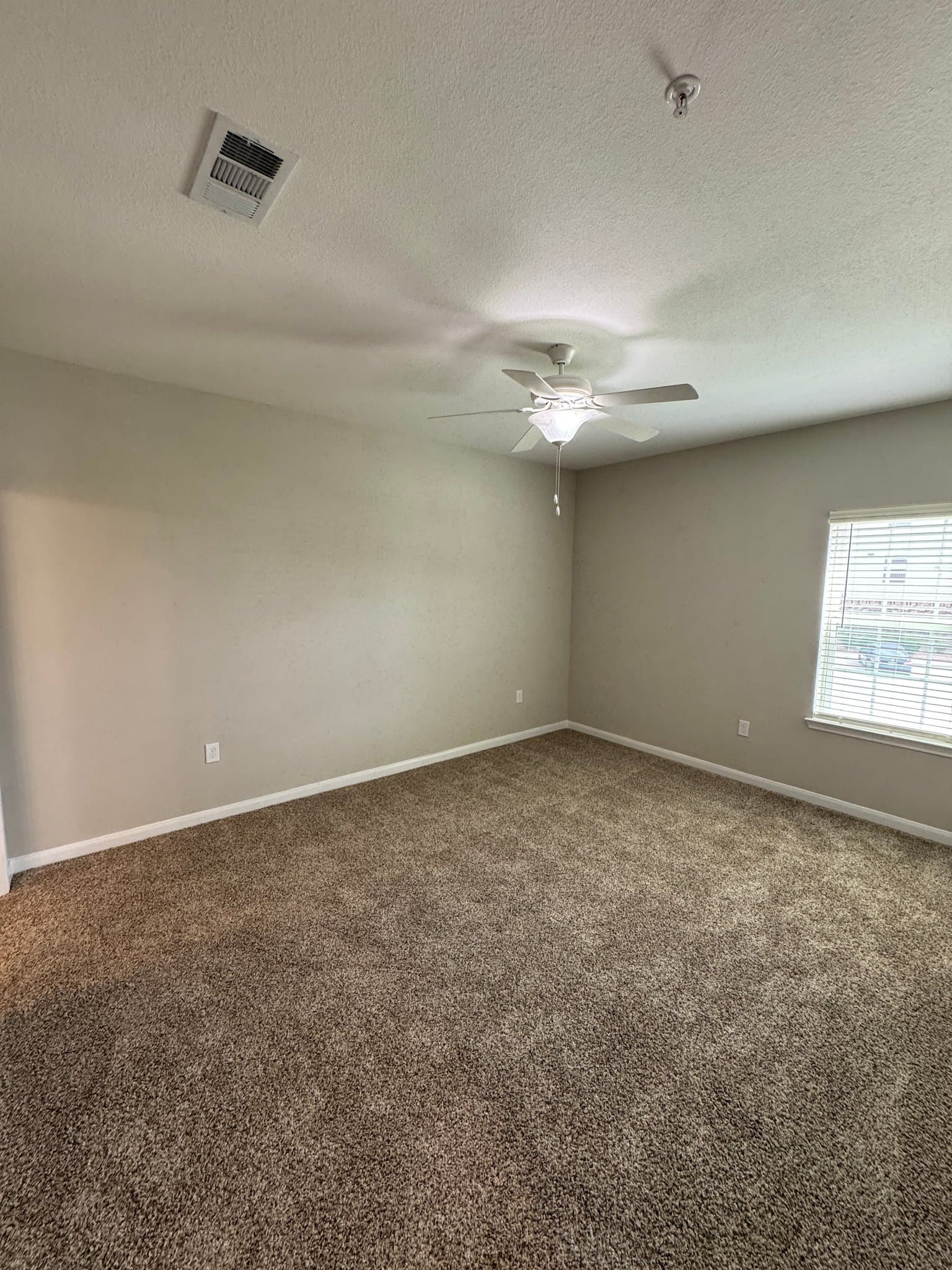 Melissa Multiplex: 1824 Central Expressway