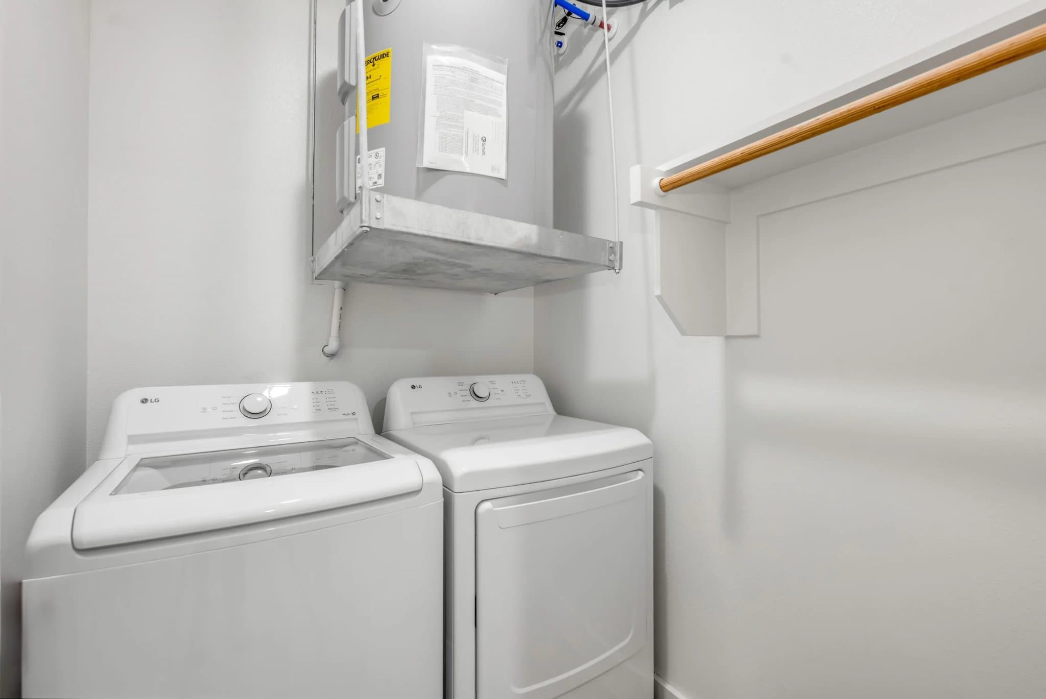 Dallas Apartment: 5313 Reiger Ave