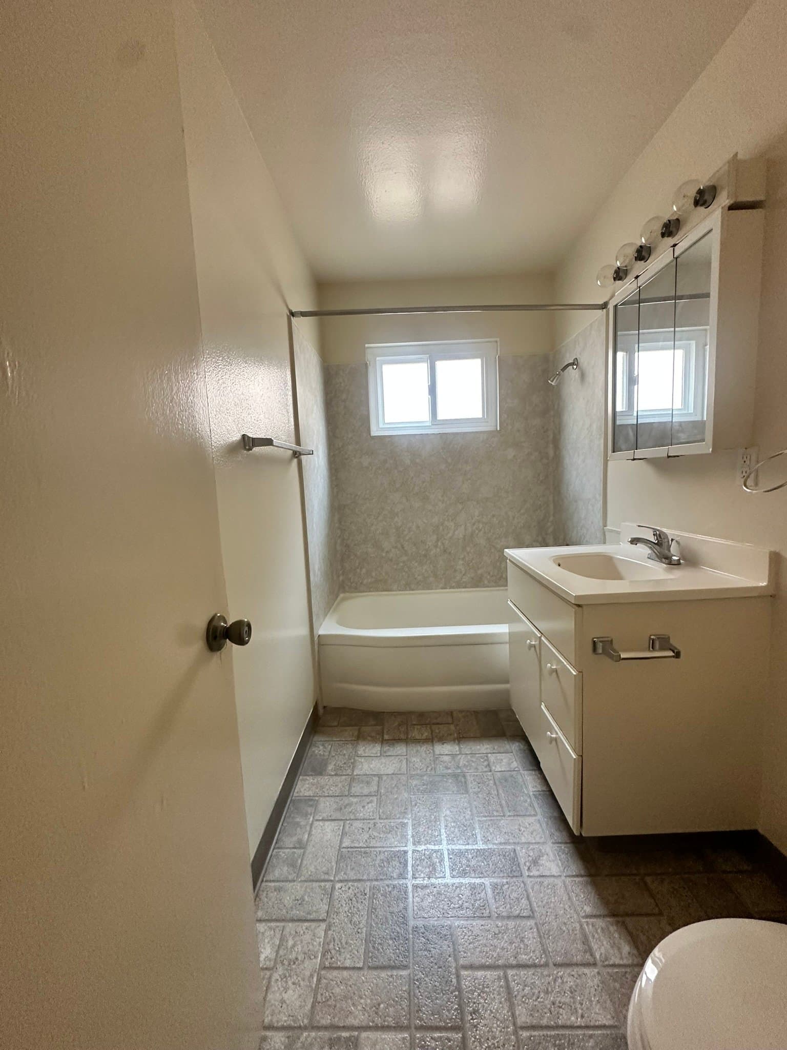 Azusa Apartment: 1181 E. Hollyvale Street