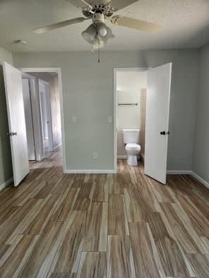 Tampa House: 8809 n 14thst