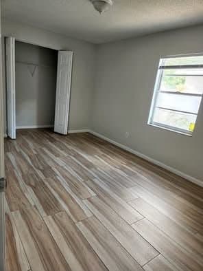 Tampa House: 8809 n 14thst