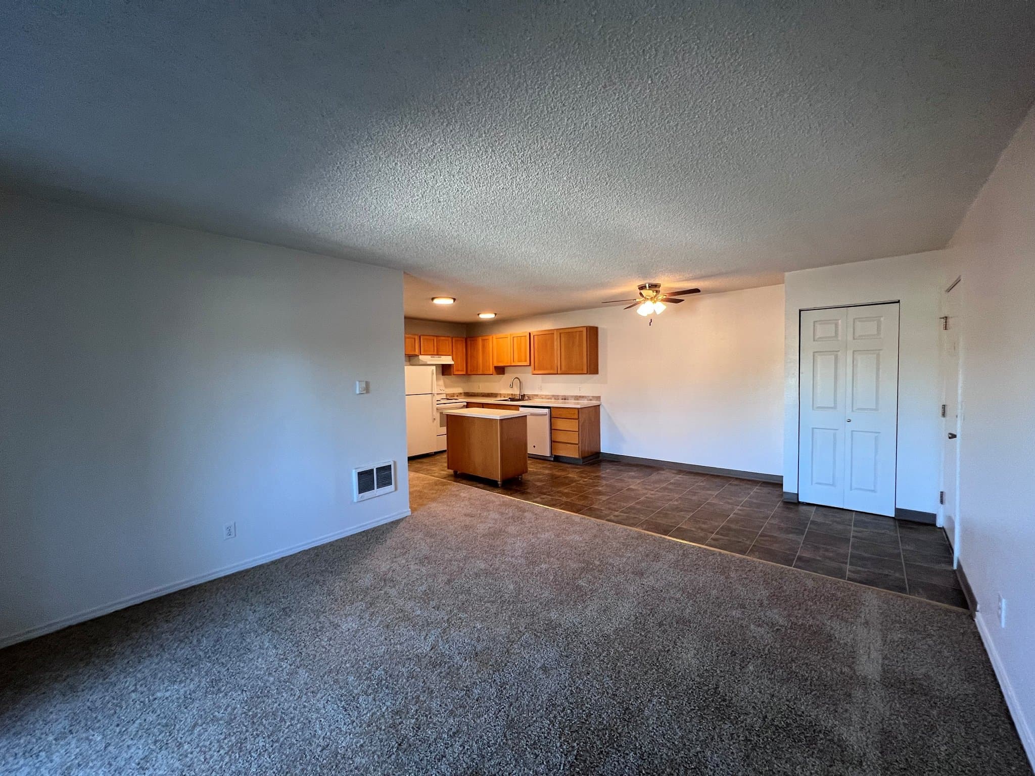 Beaverton Apartment: 17260 SW Heritage Court
