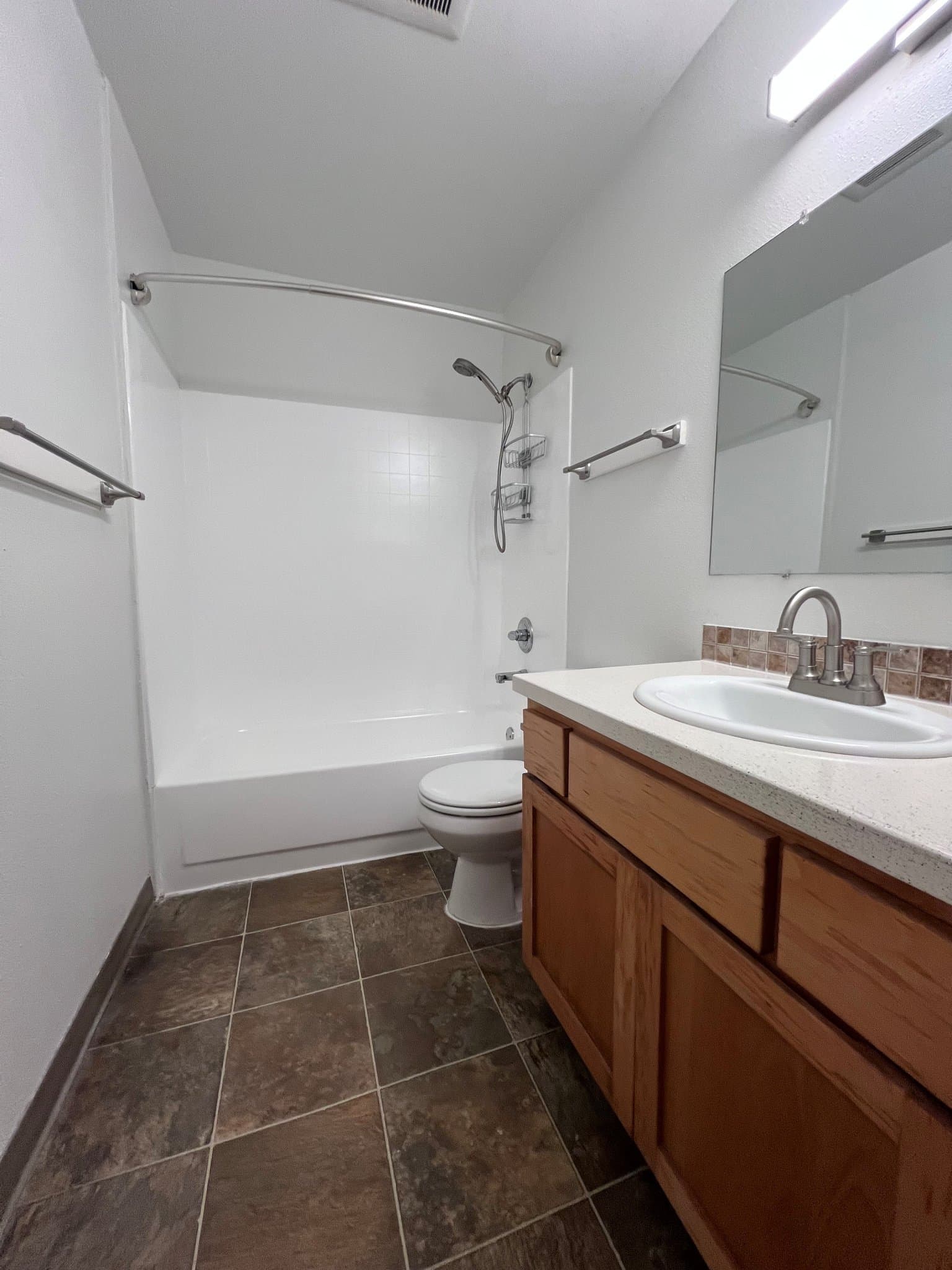 Beaverton Apartment: 17260 SW Heritage Court
