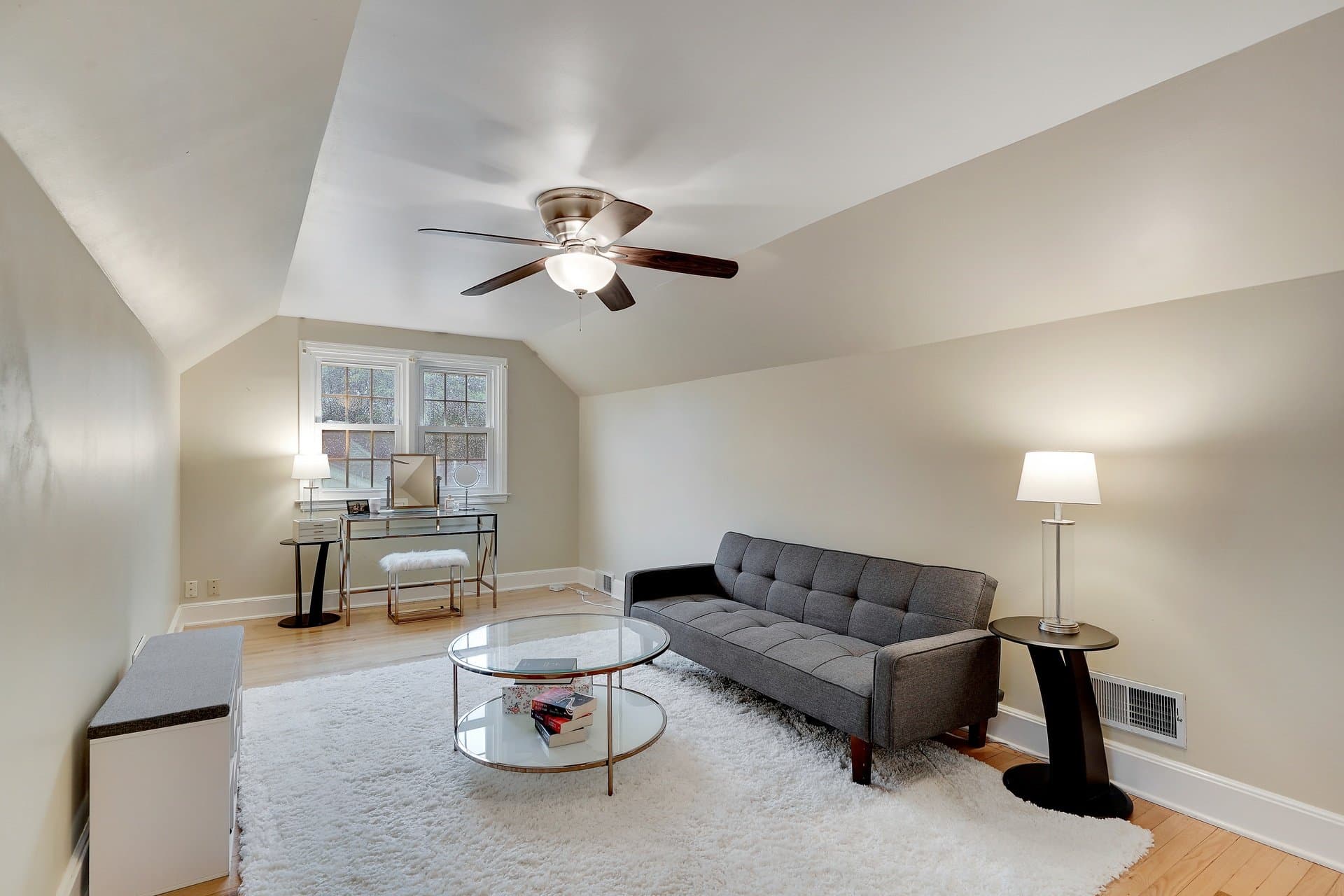 Saint Louis Park House: 3982 Brunswick Ave S