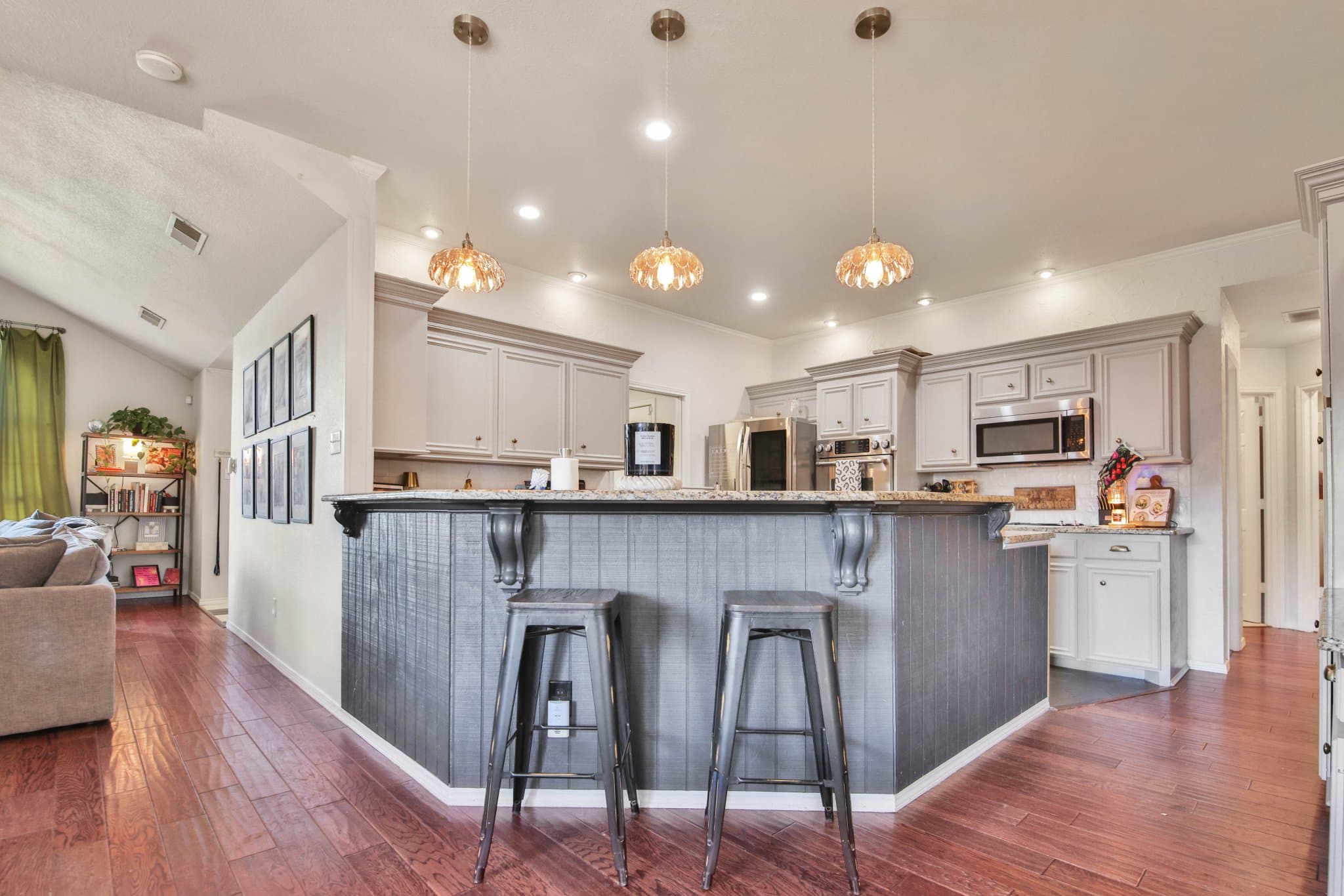 Lubbock House: 6018 74th St