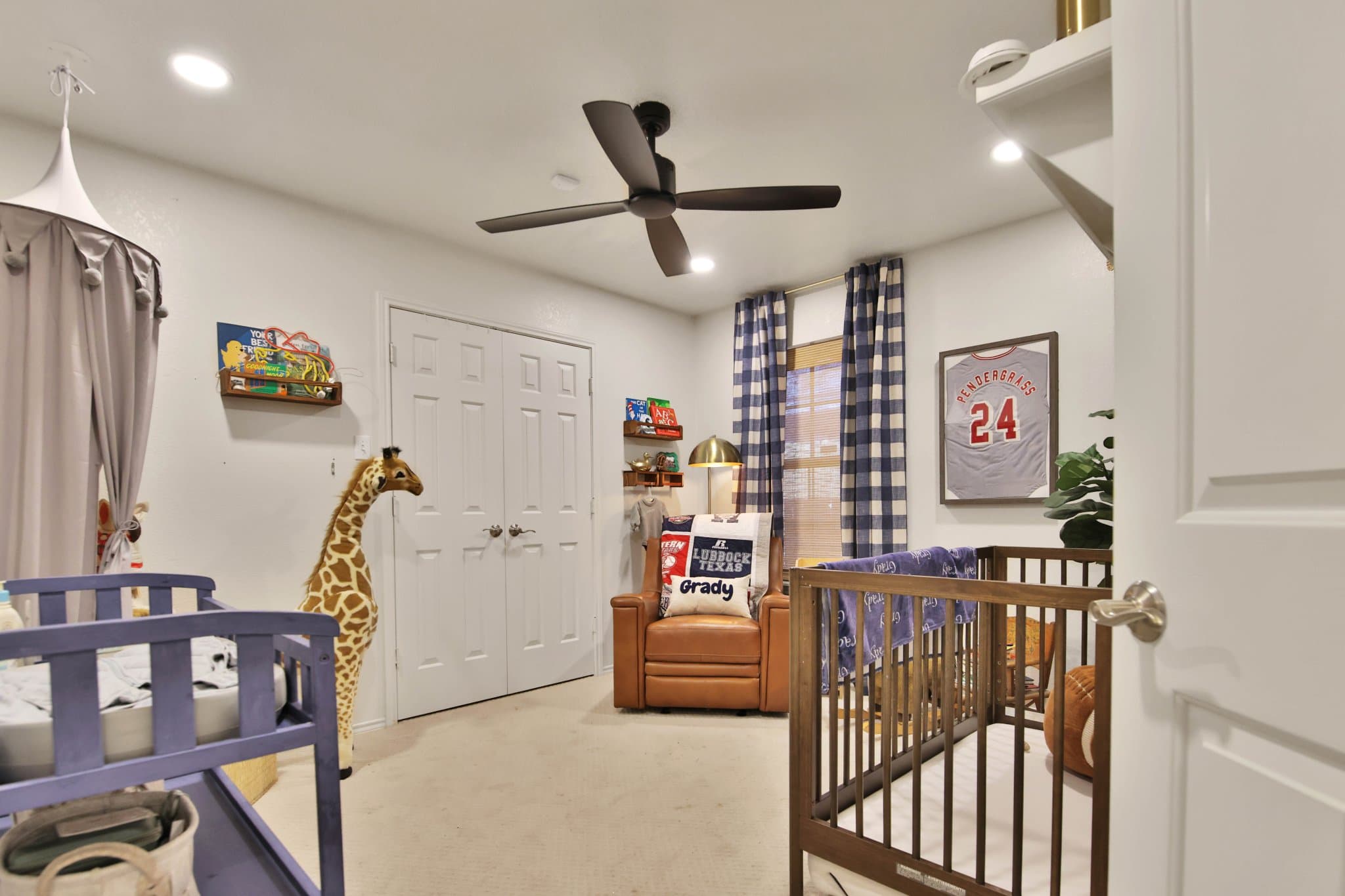 Lubbock House: 6018 74th St