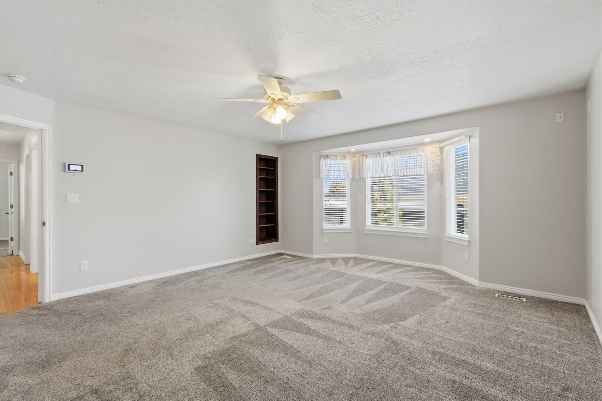 West Jordan House: 4613 W Copper Valley Ln