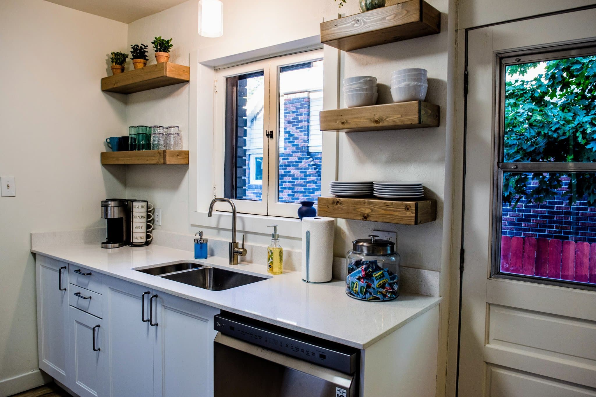 Salt Lake City House: 960 Simpson Ave S