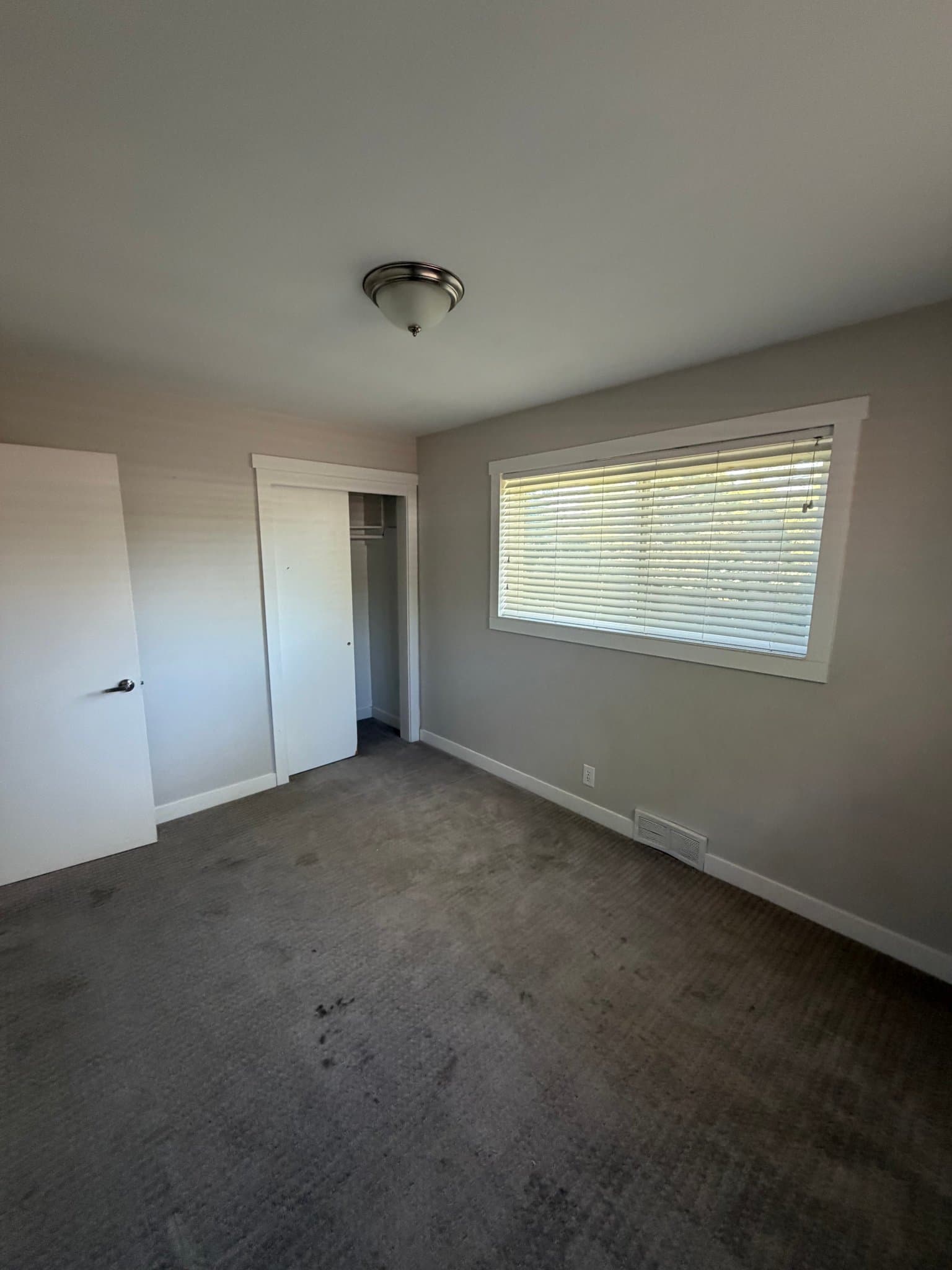 Holladay House: 5532 Woodcrest Drive