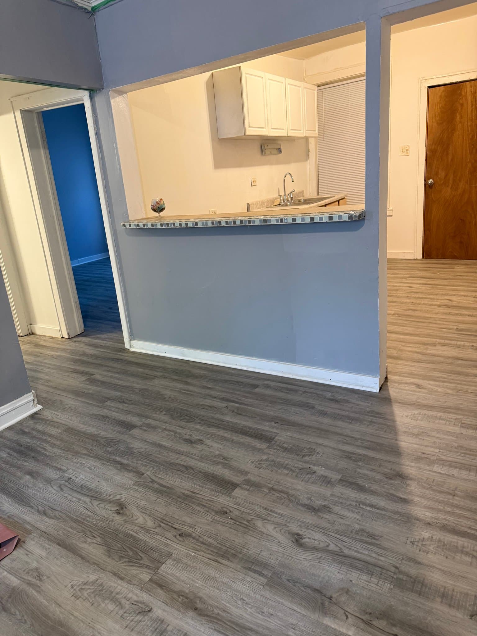 Chicago Apartment: 5104 W Huron St