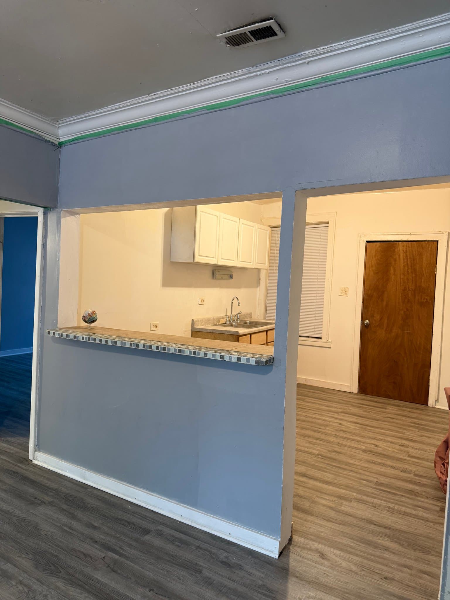 Chicago Apartment: 5104 W Huron St