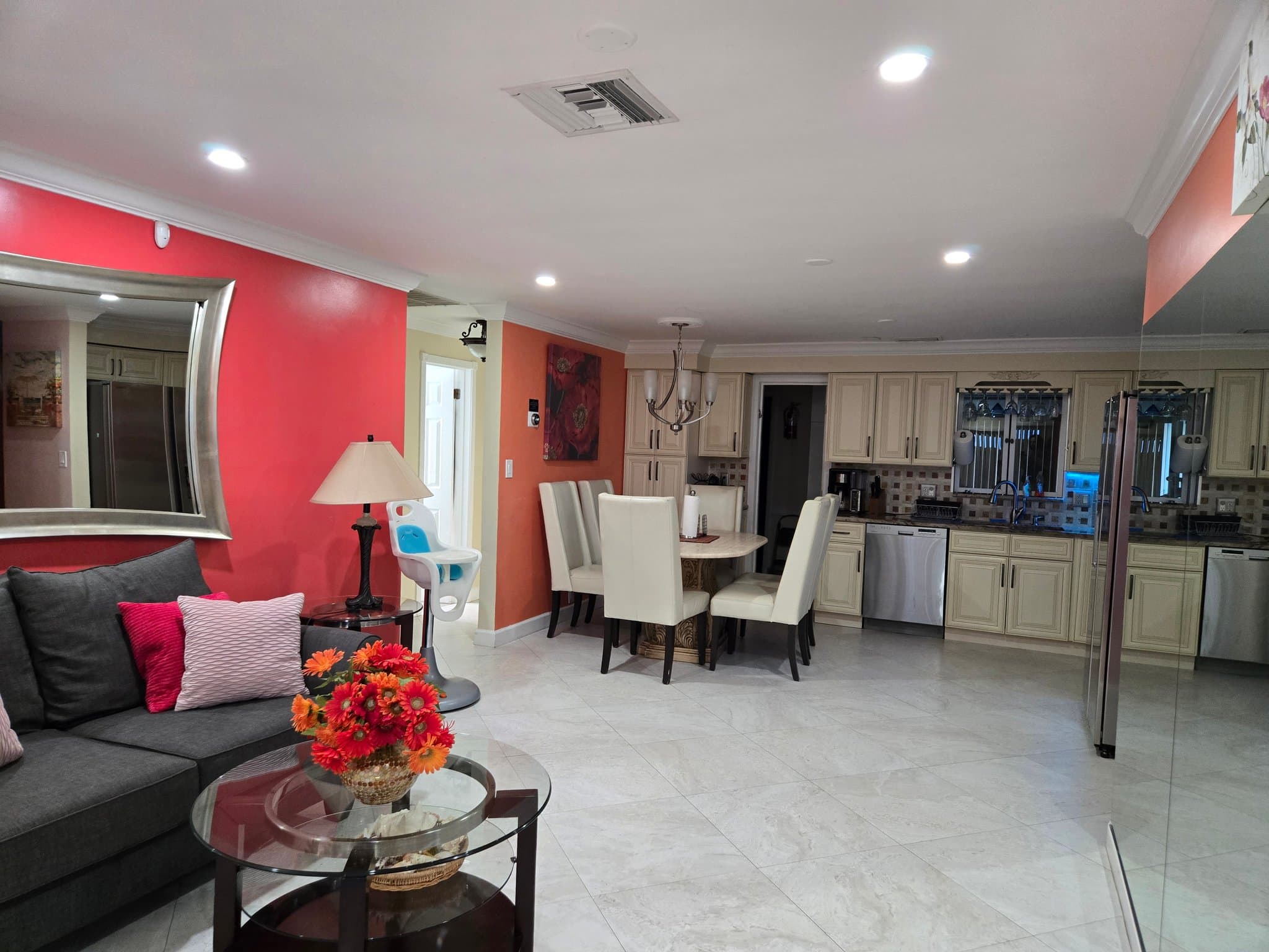 Pembroke Pines House: 351 SW 66 Ave