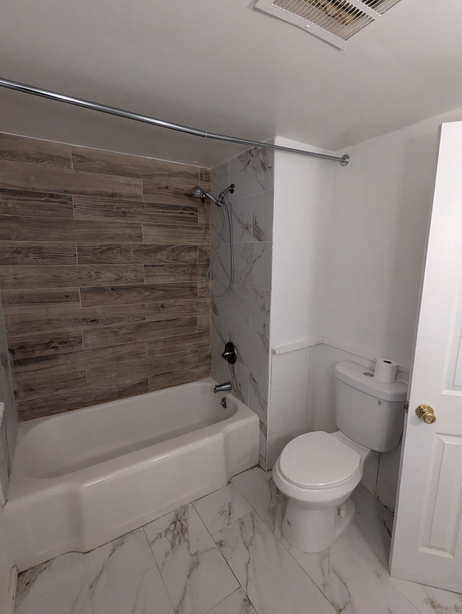 Pineplains Apartment: 7748 S Main Street
