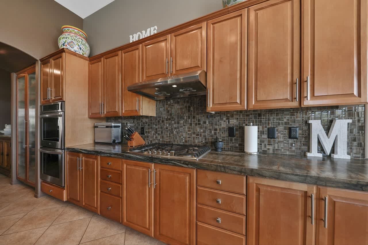 La Quinta House: 80425 Cedar Crest