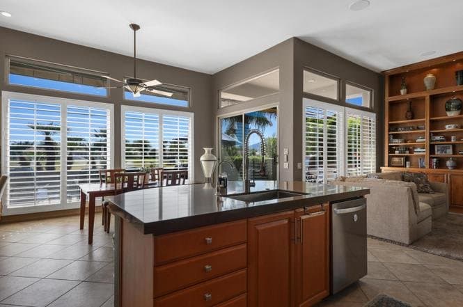 La Quinta House: 80425 Cedar Crest