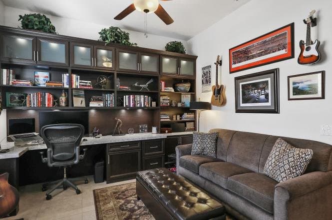 La Quinta House: 80425 Cedar Crest