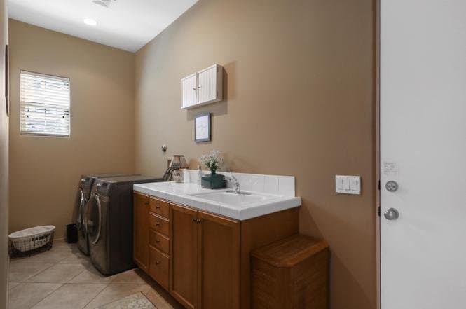 La Quinta House: 80425 Cedar Crest