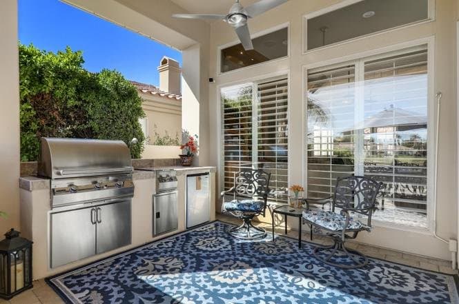 La Quinta House: 80425 Cedar Crest