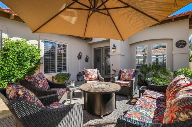 La Quinta House: 80425 Cedar Crest