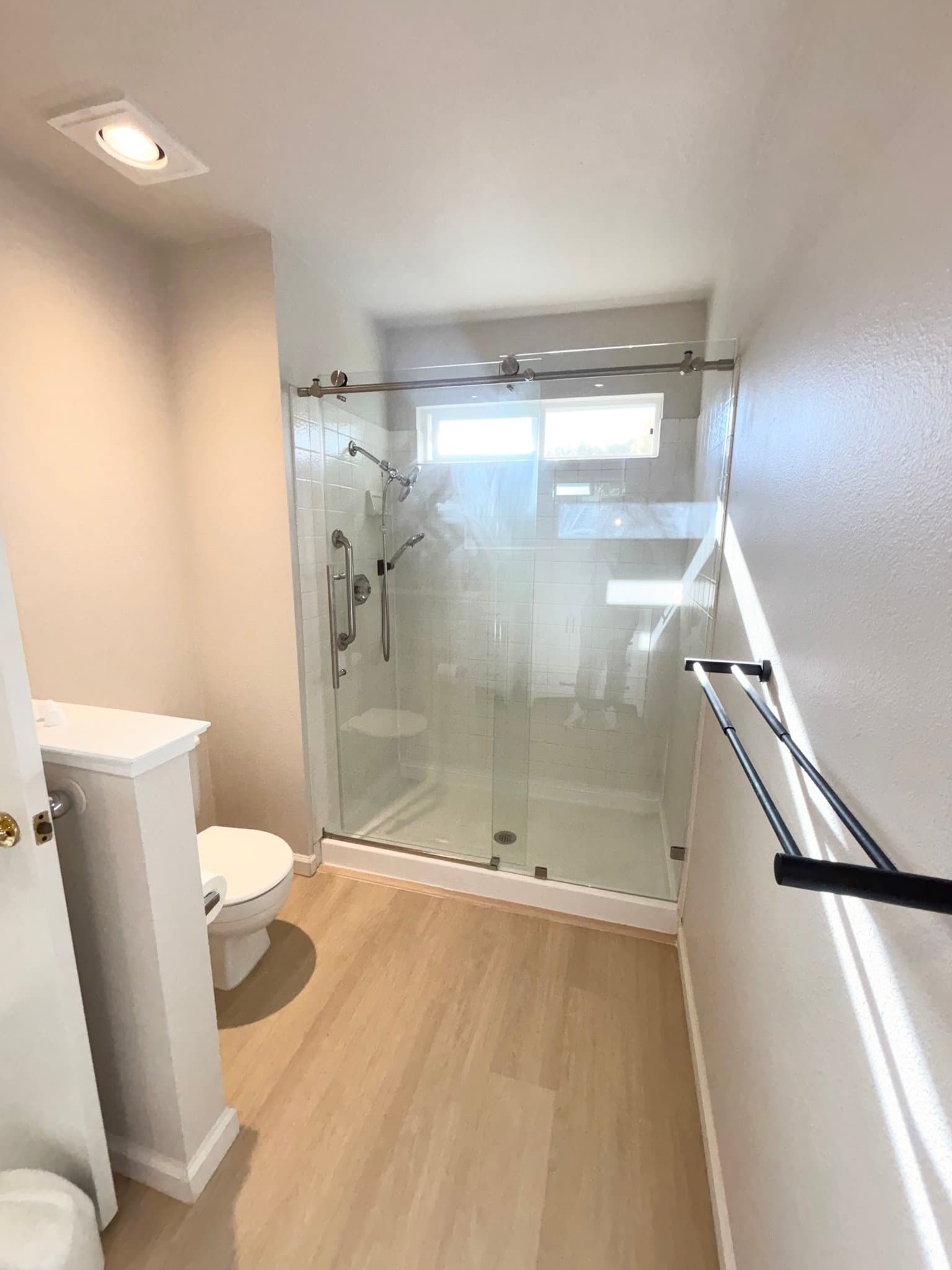 Sacramento House: 8079 Darien Cir