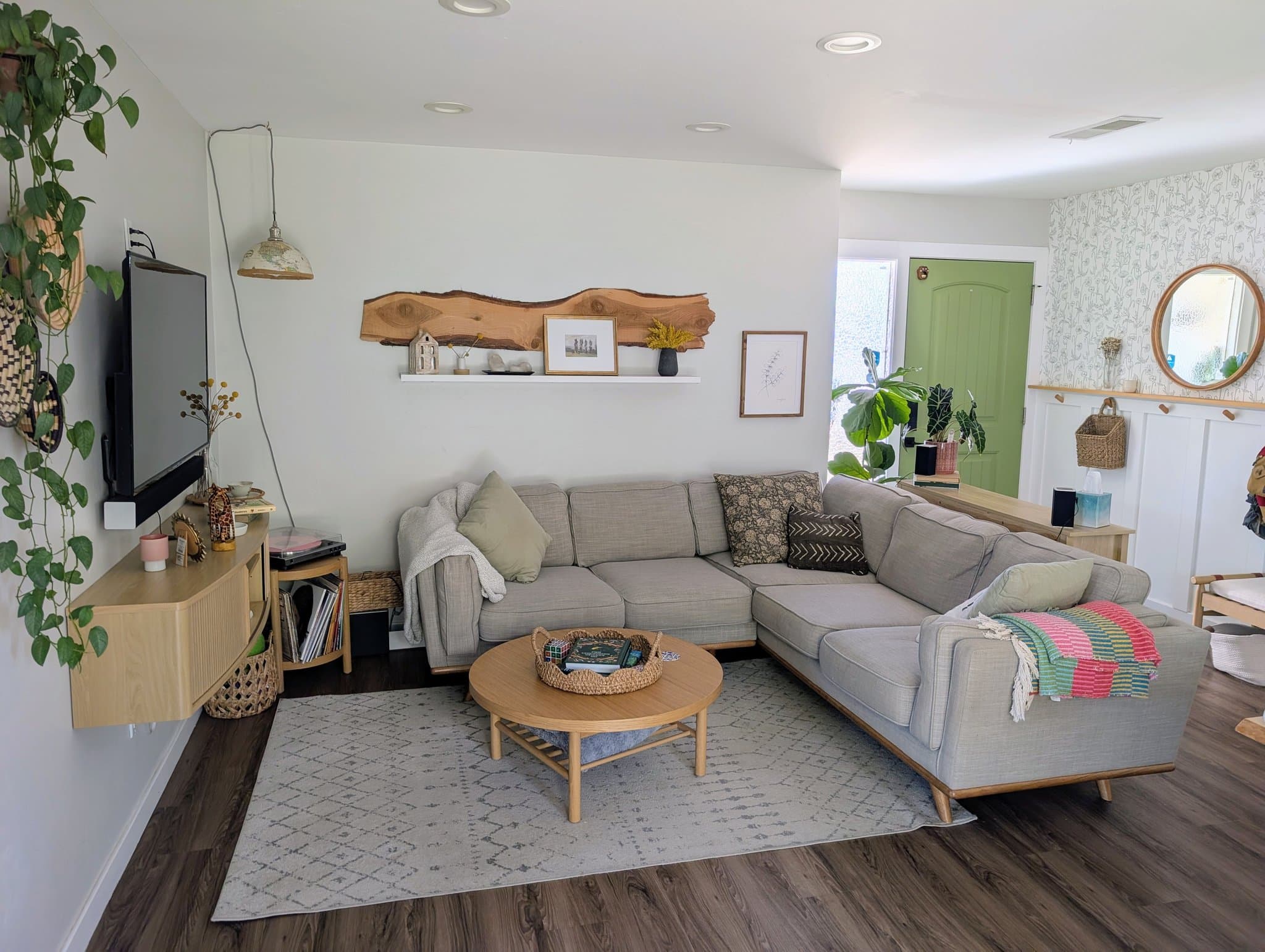 Oceanside House: 4962 Stephanie Pl