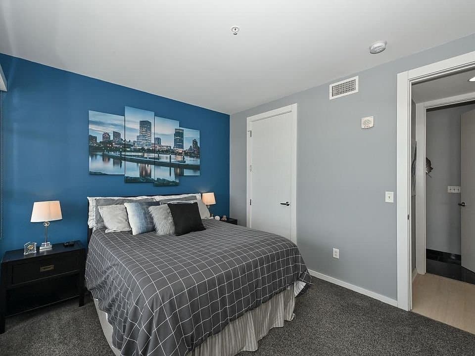 Milwaukee Apartment: 1141 North Martin L King Jr