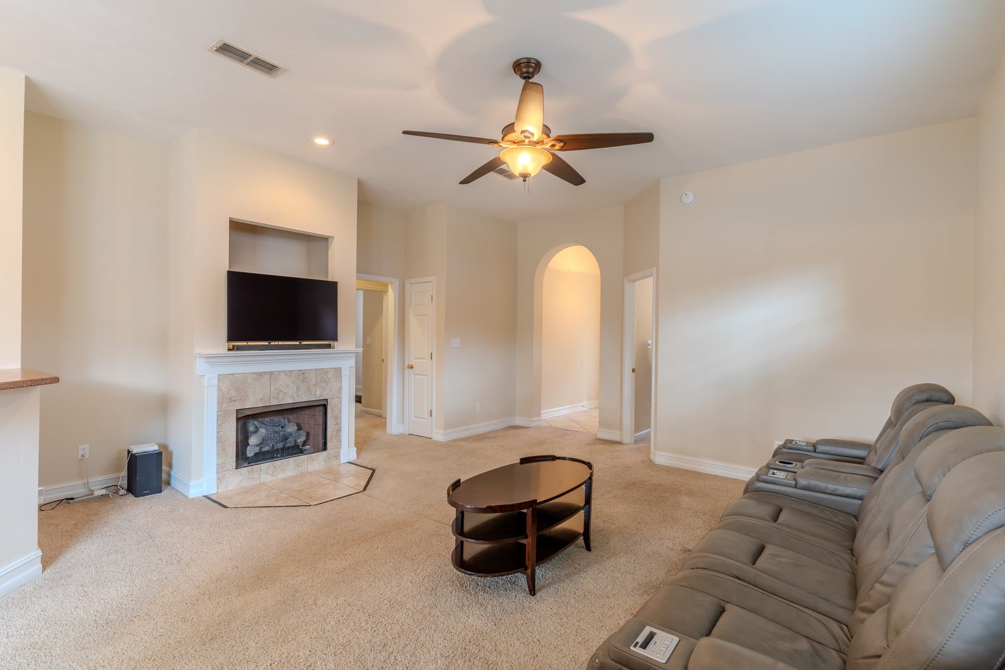 Tallahassee House: 8395 Ivy Mill Way