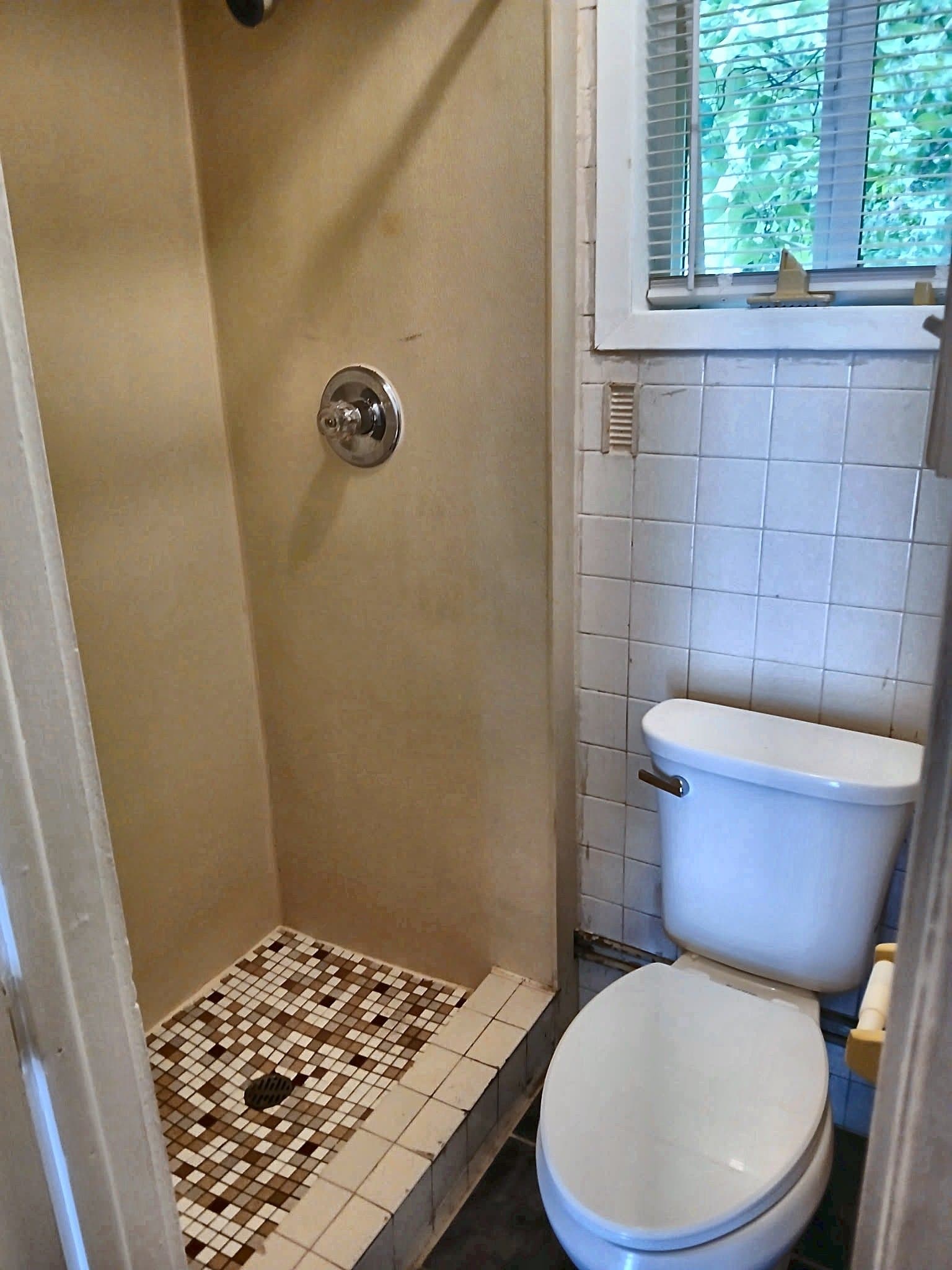 Keansburg Apartment: 66 Main St