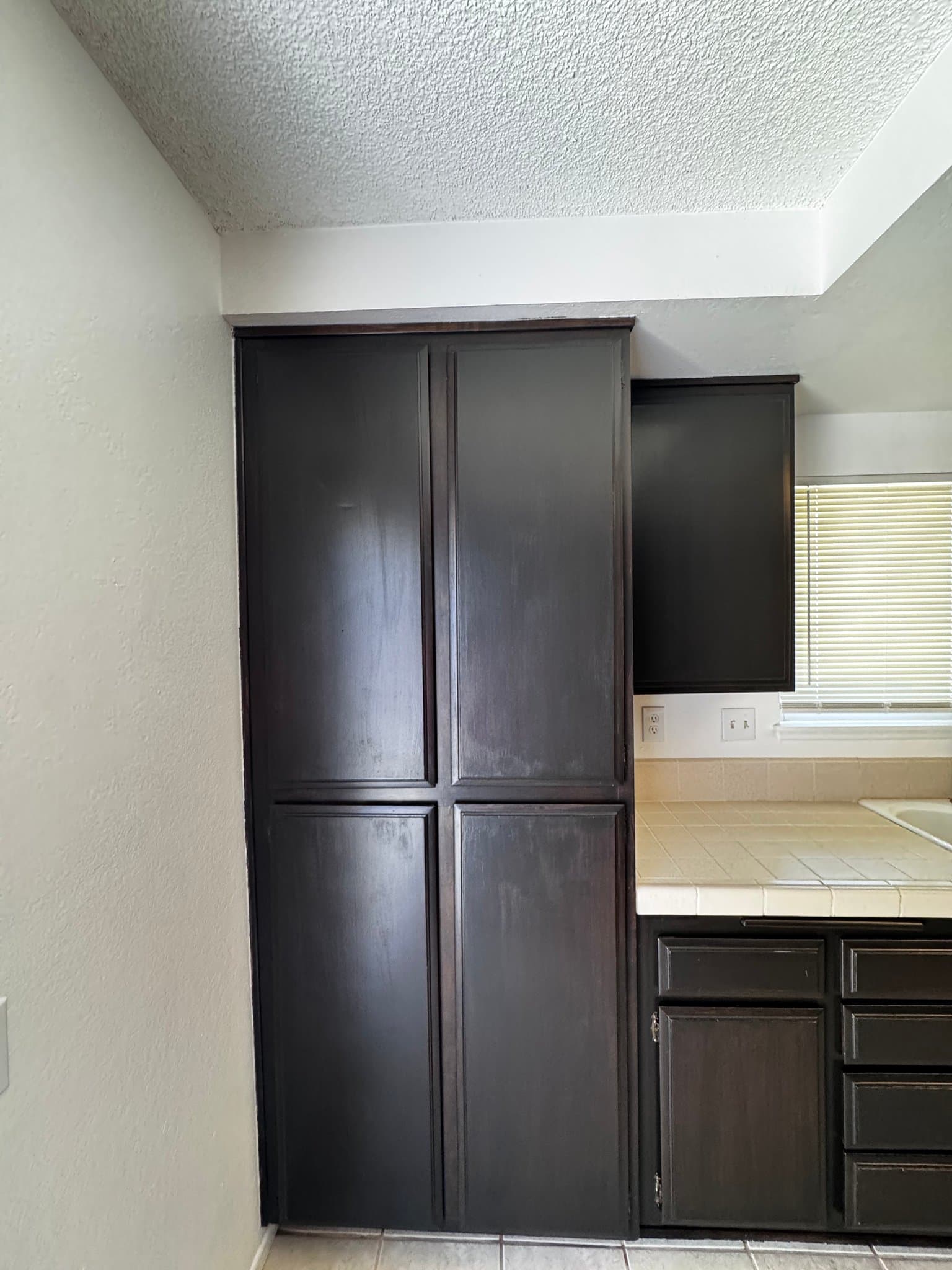 Riverside House: 4425 Bartel Dr