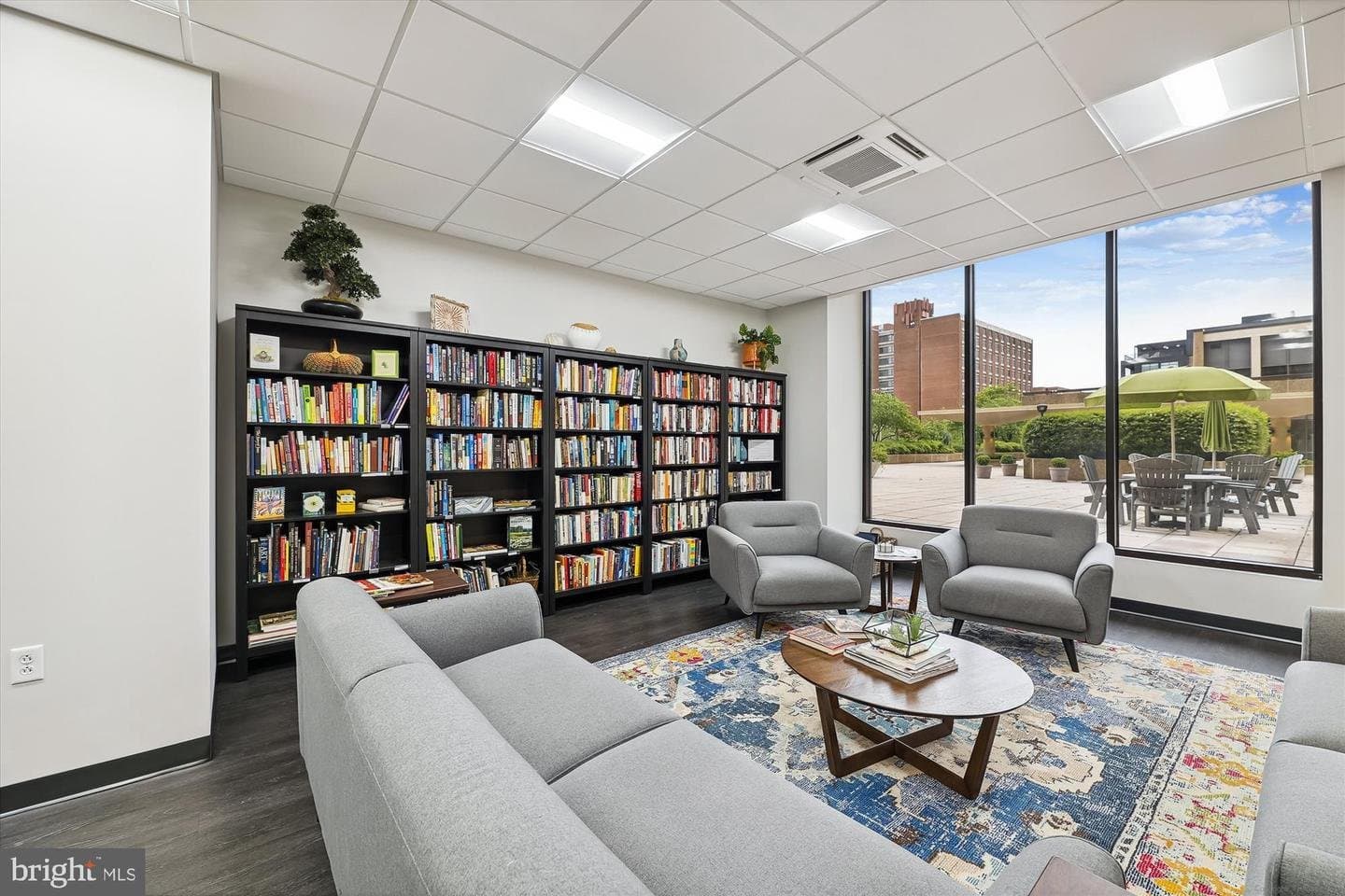 Alexandria Condo: 400 Madison Street
