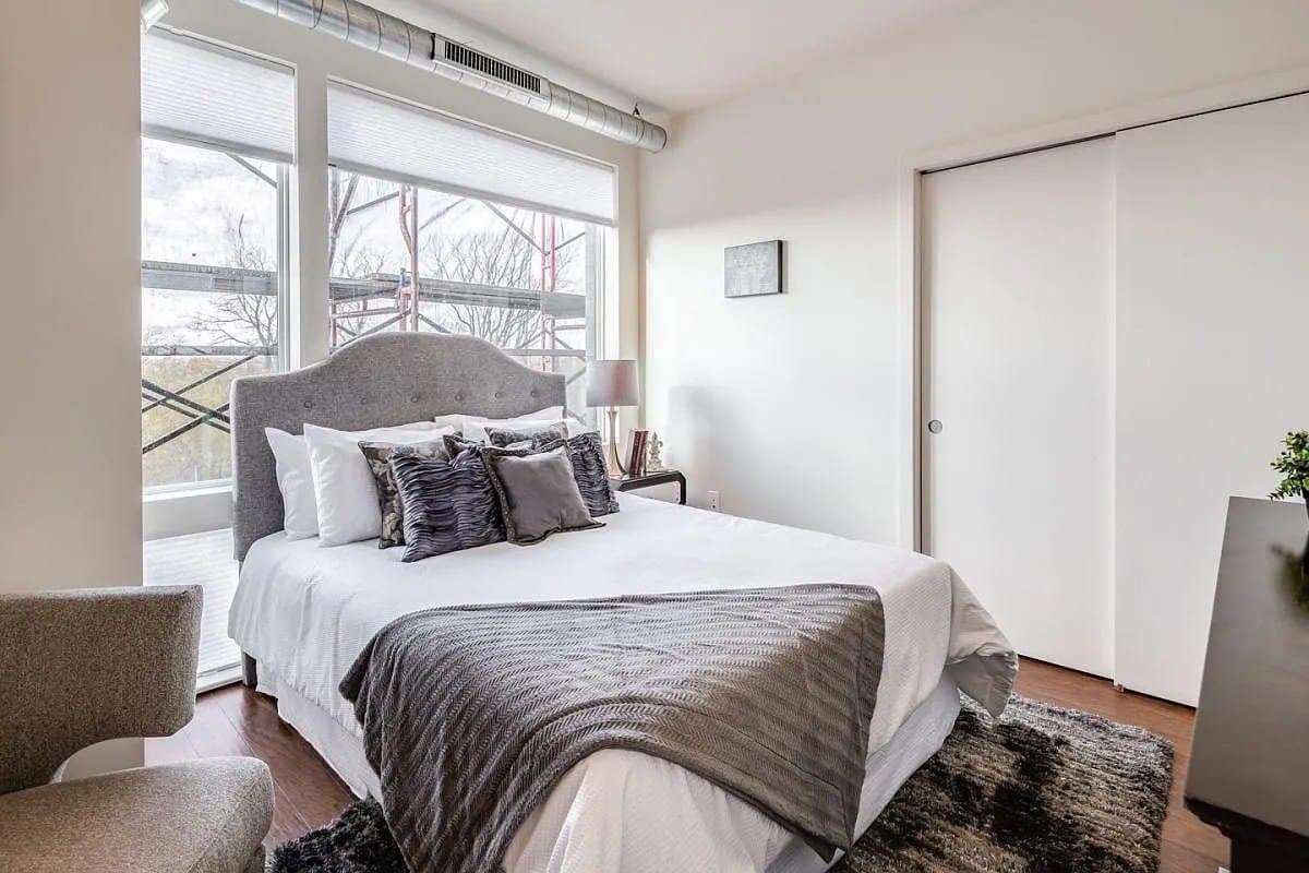 PHILADELPHIA Apartment: 2617-19 W GIRARD AVE