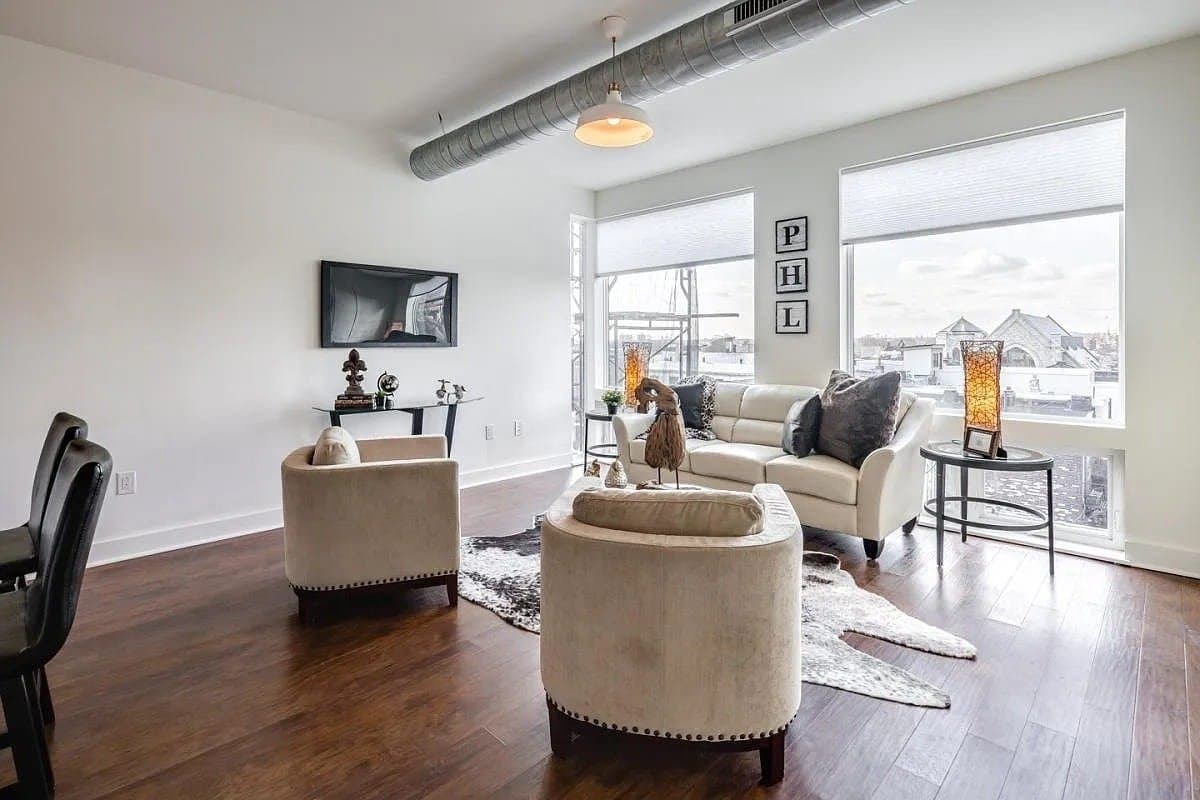 PHILADELPHIA Apartment: 2617-19 W GIRARD AVE