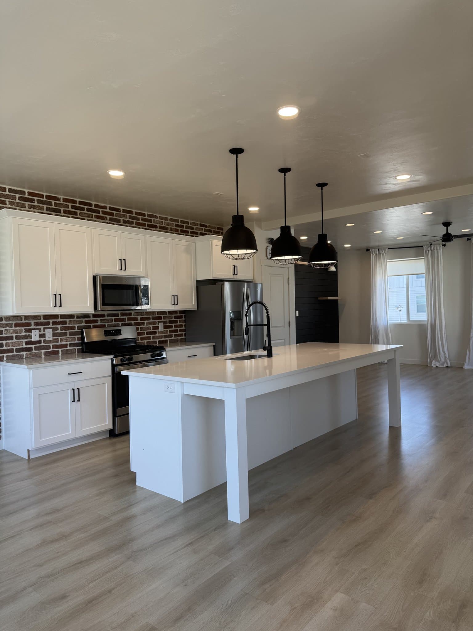 American Fork Townhome: 776 W Bronze Leaf Rd