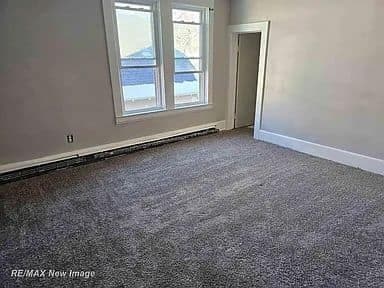 Saginaw House: 505 Yale St