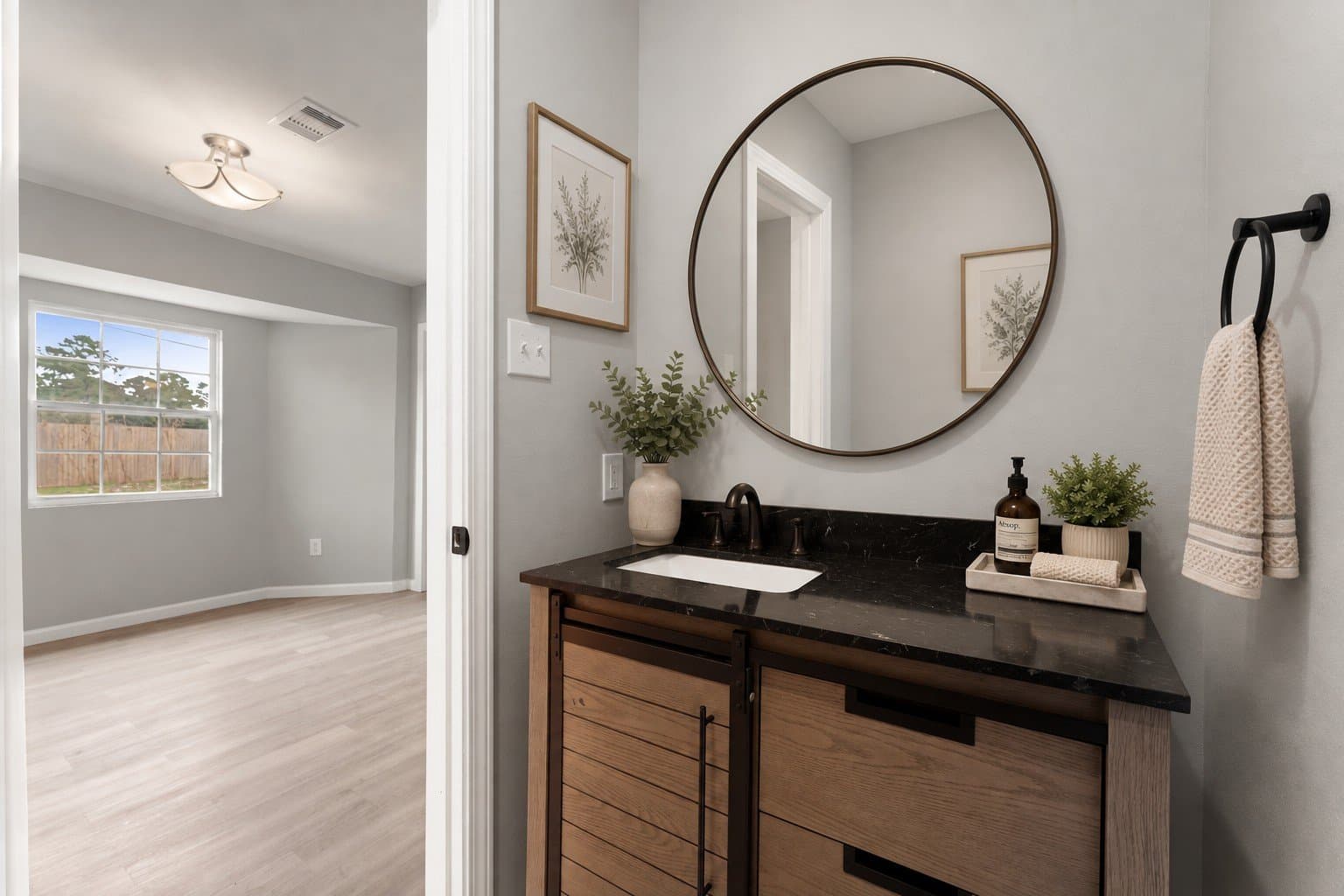 Houston House: 12302 Gaylawood Drive