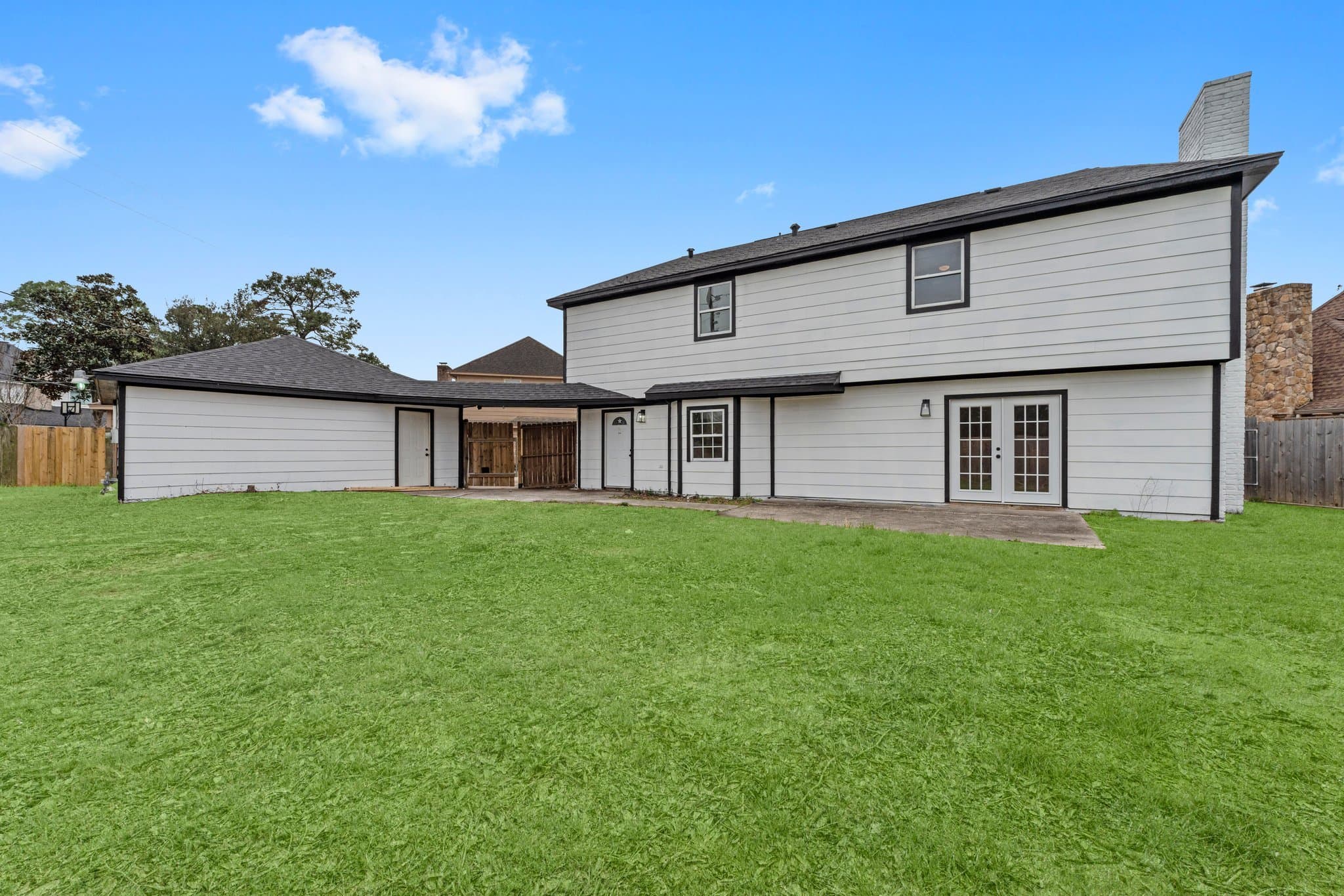 Houston House: 12302 Gaylawood Drive