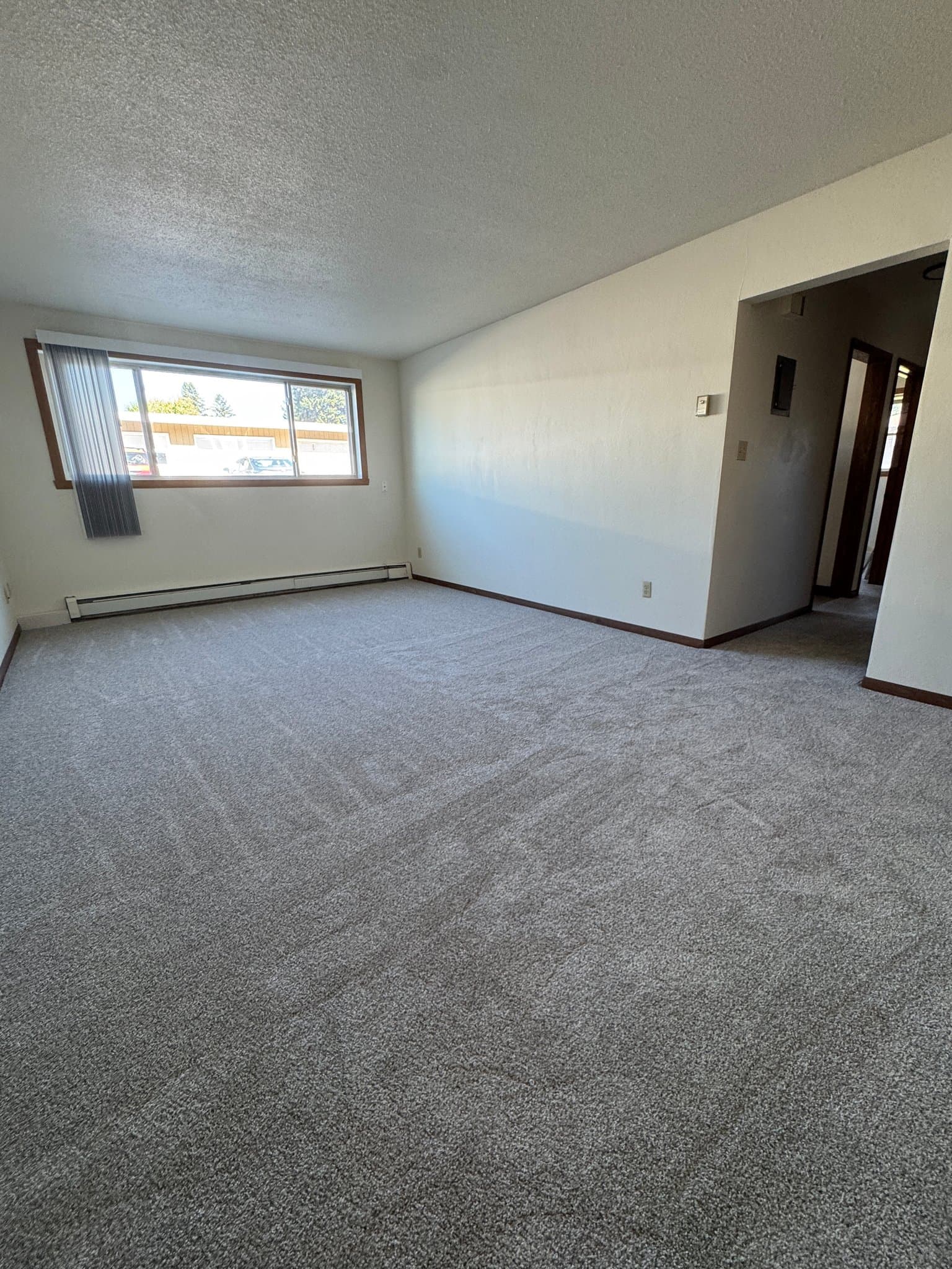 Moorhead Apartment: 906 8th Street South