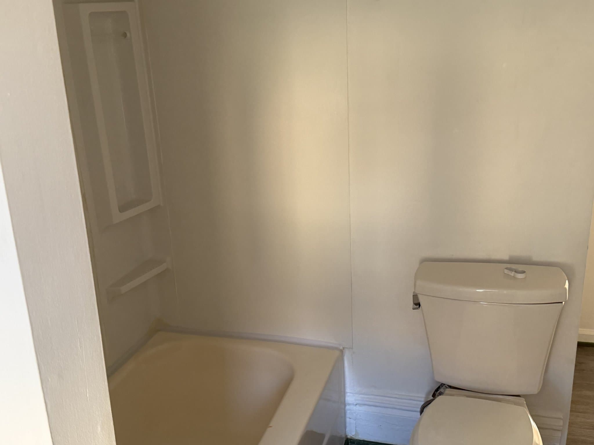 minneapolis Multiplex: 1517 11TH AVE S apt # 1