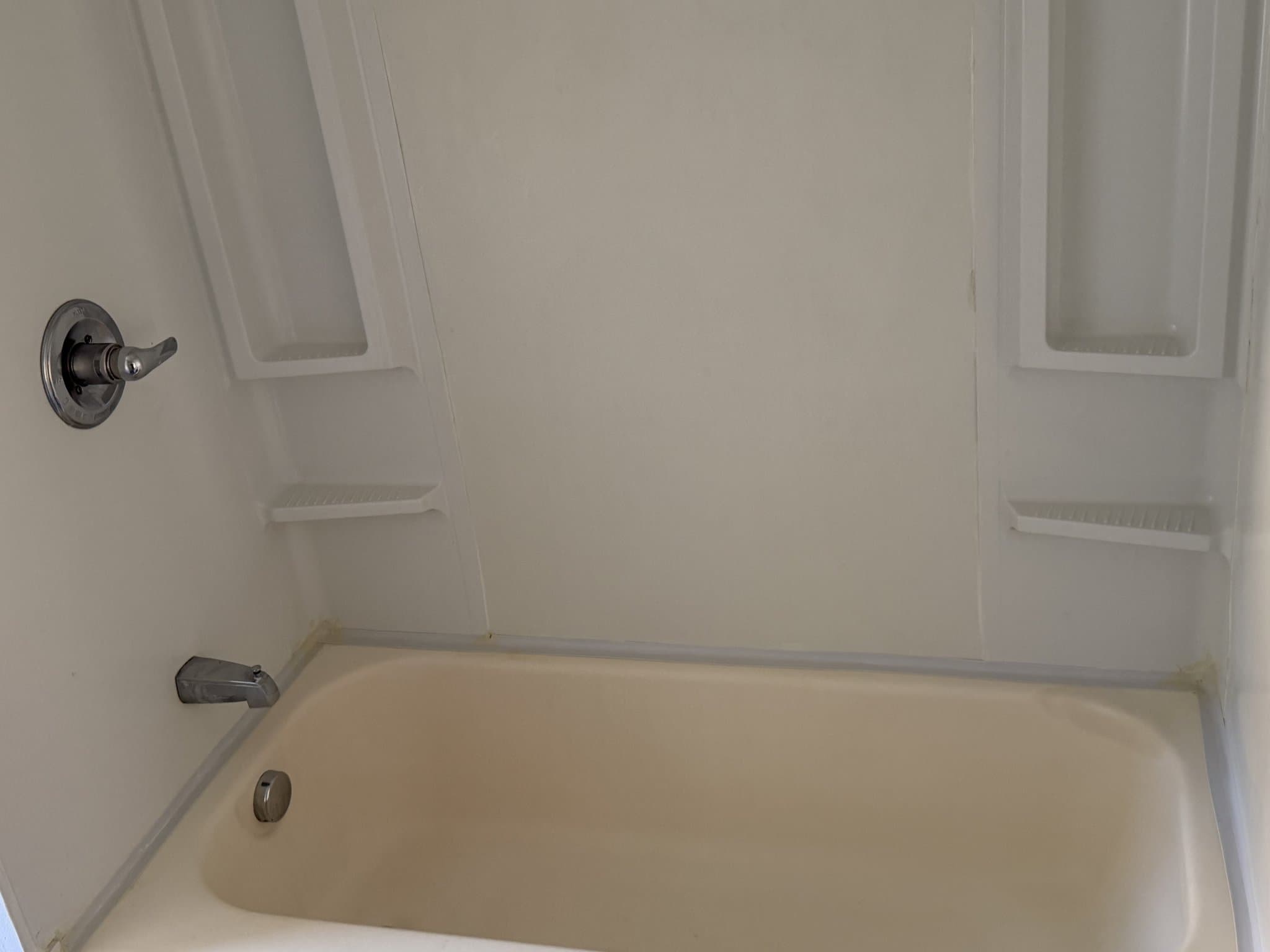 minneapolis Multiplex: 1517 11TH AVE S apt # 1