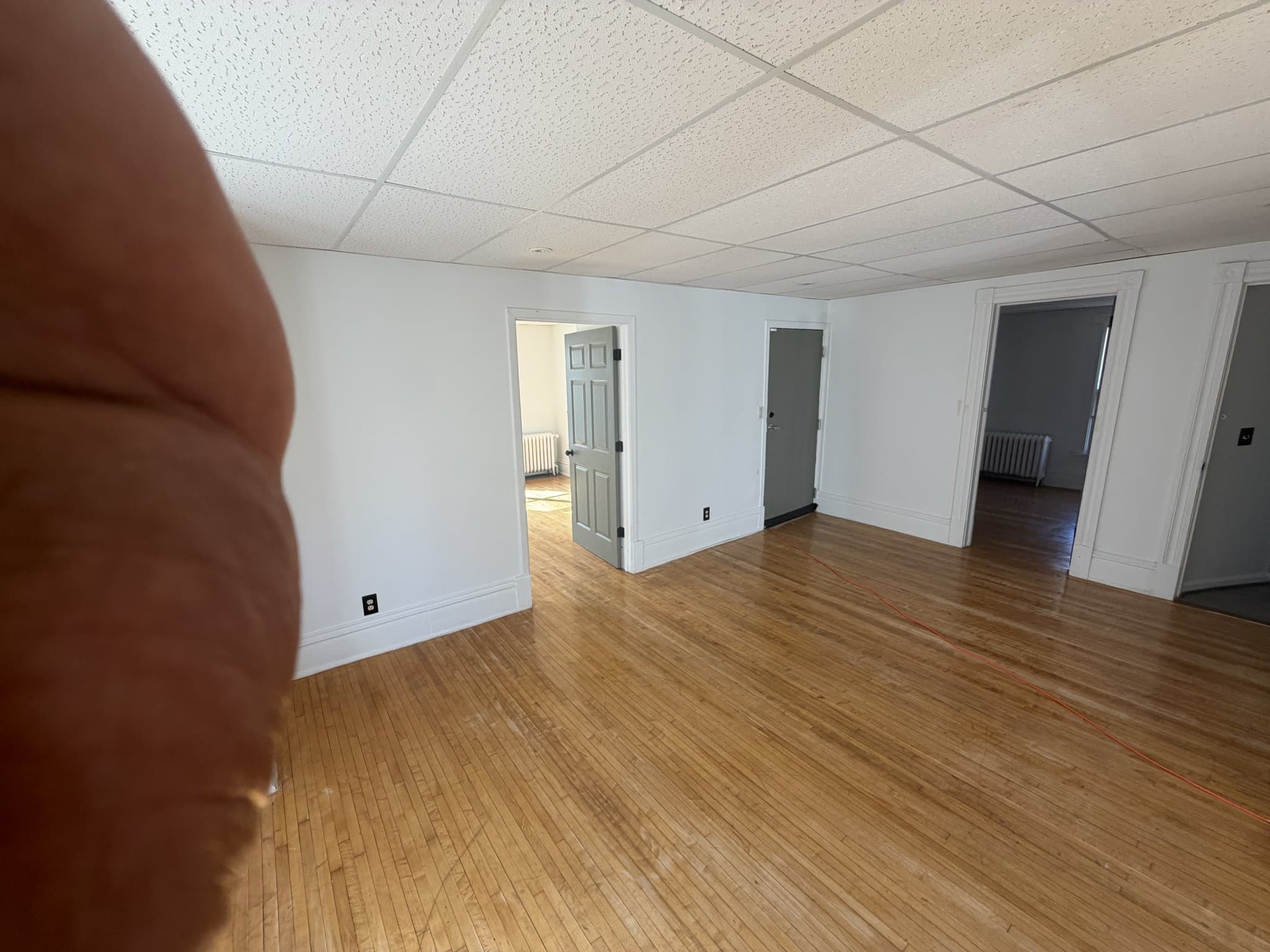 minneapolis Multiplex: 1517 11TH AVE S apt # 1