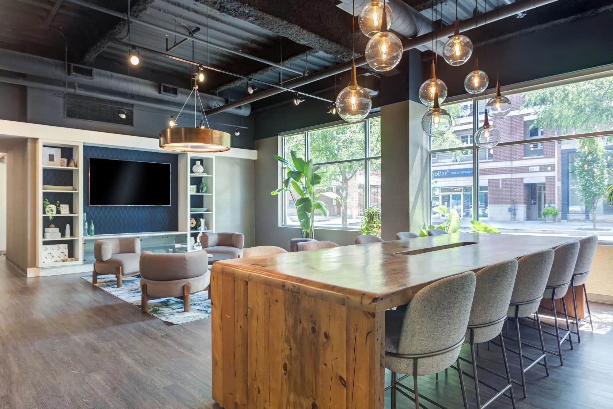 Chicago Condo: 1177 West Madison