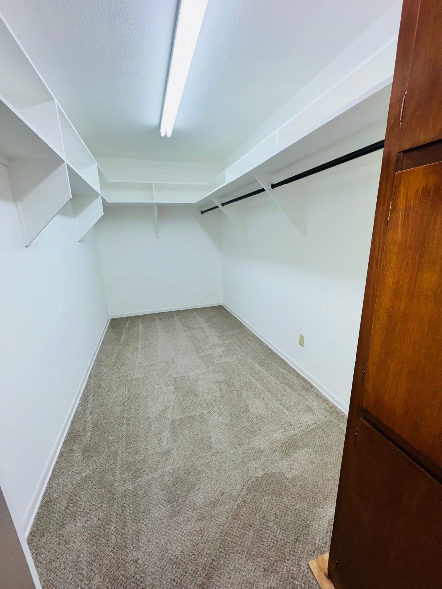 San Antonio Single Room: 5618 Sir Gareth Dr.