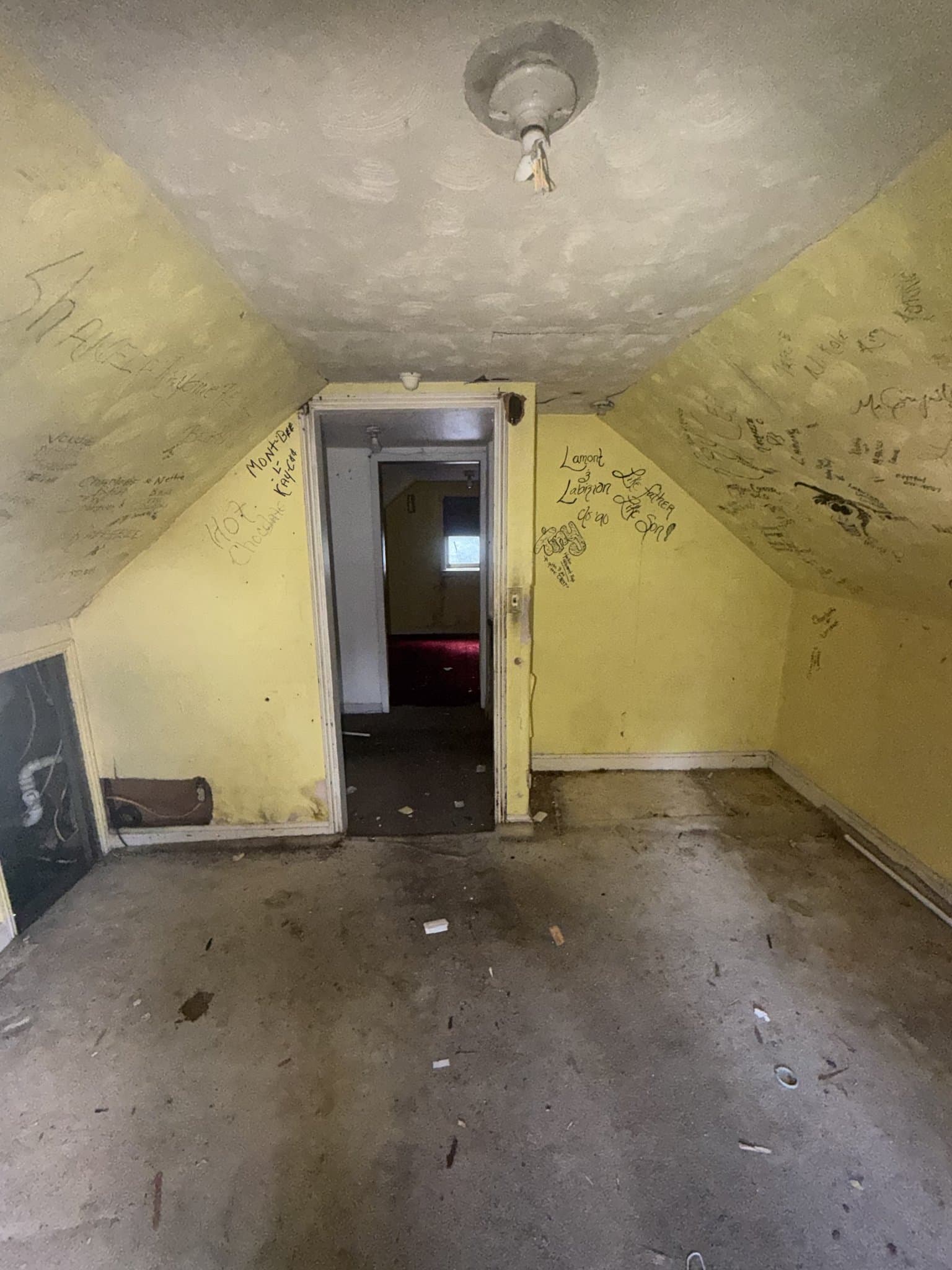 East St. Louis House: 3511 Converse Ave.