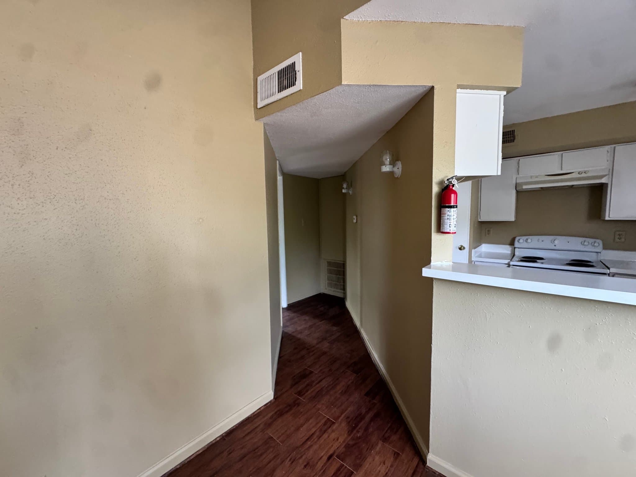Houston Apartment: 7200 tc jester blvd