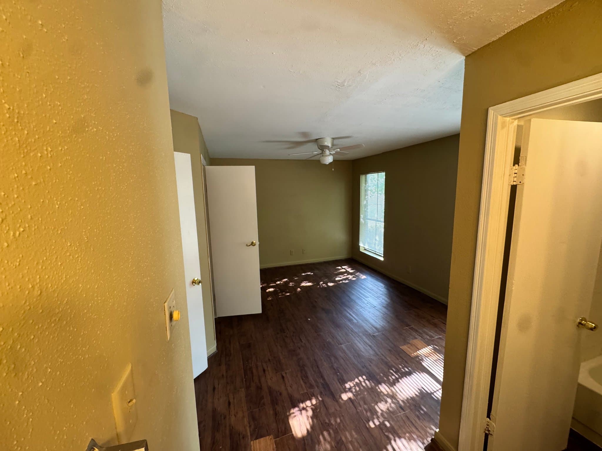 Houston Apartment: 7200 tc jester blvd