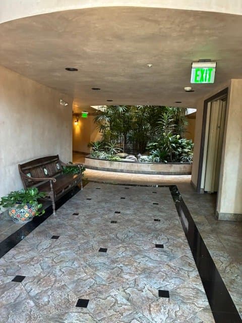 Los Angeles Condo: 1255 Federal Ave